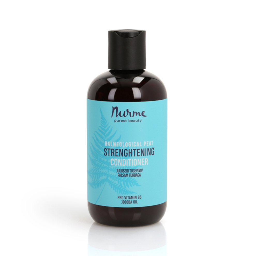 Hair-strengthening conditioner with peat